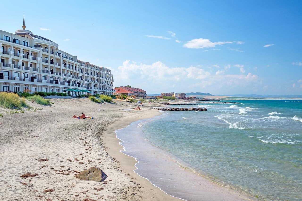 Gardenia Beach Palace Aparthotel Pomorie Exterior photo