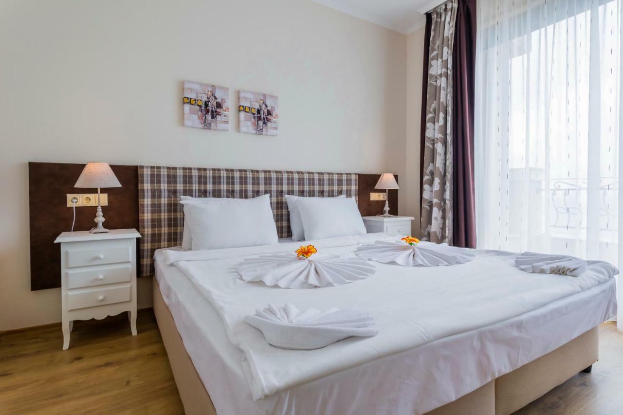 Gardenia Beach Palace Aparthotel Pomorie Exterior photo